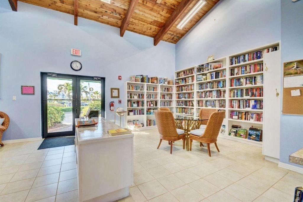 Excellent Beach Front Community, Golf Course, Tennis, Sunny Weather Year Round! Fort Pierce Exterior foto