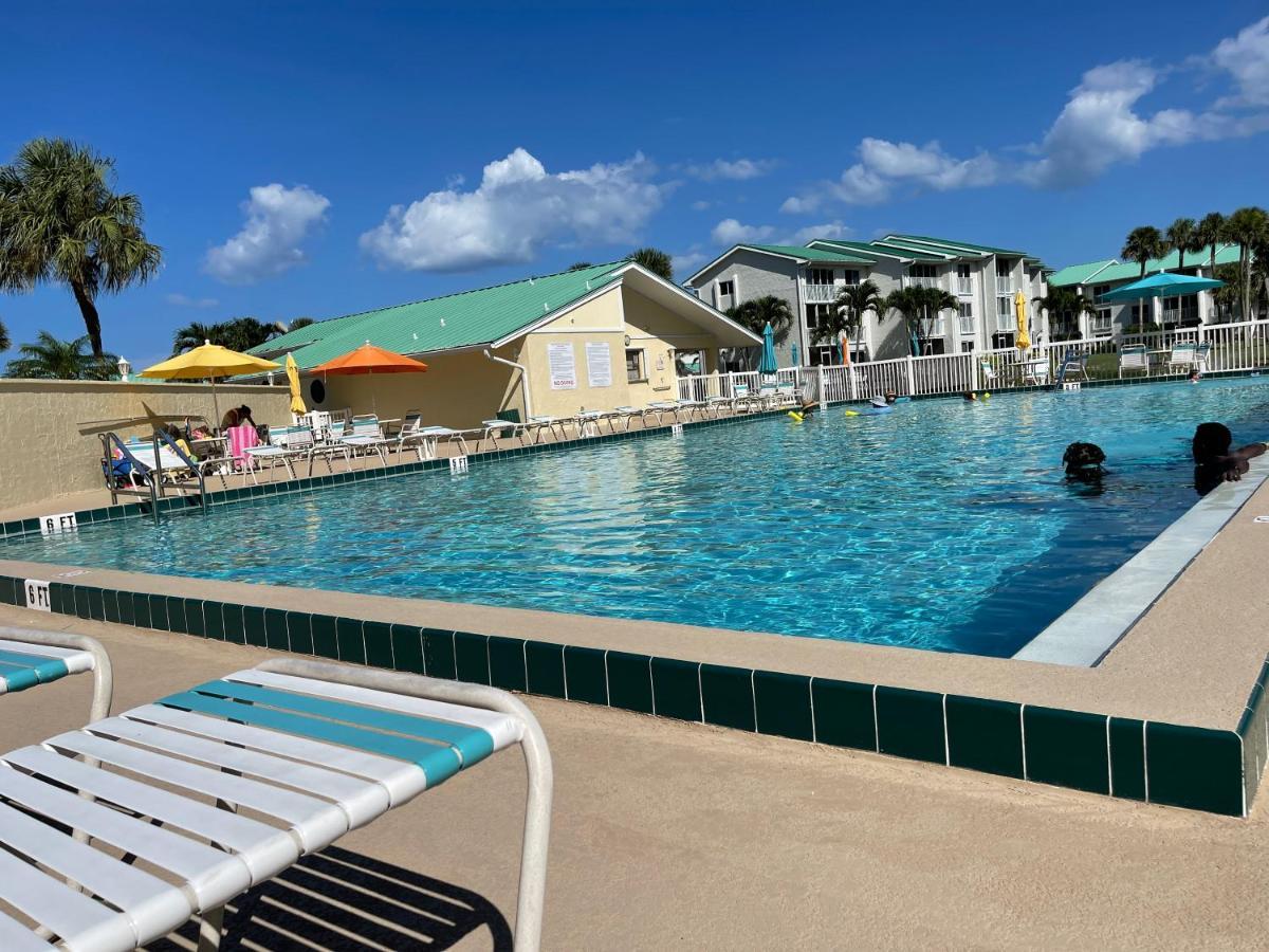 Excellent Beach Front Community, Golf Course, Tennis, Sunny Weather Year Round! Fort Pierce Exterior foto