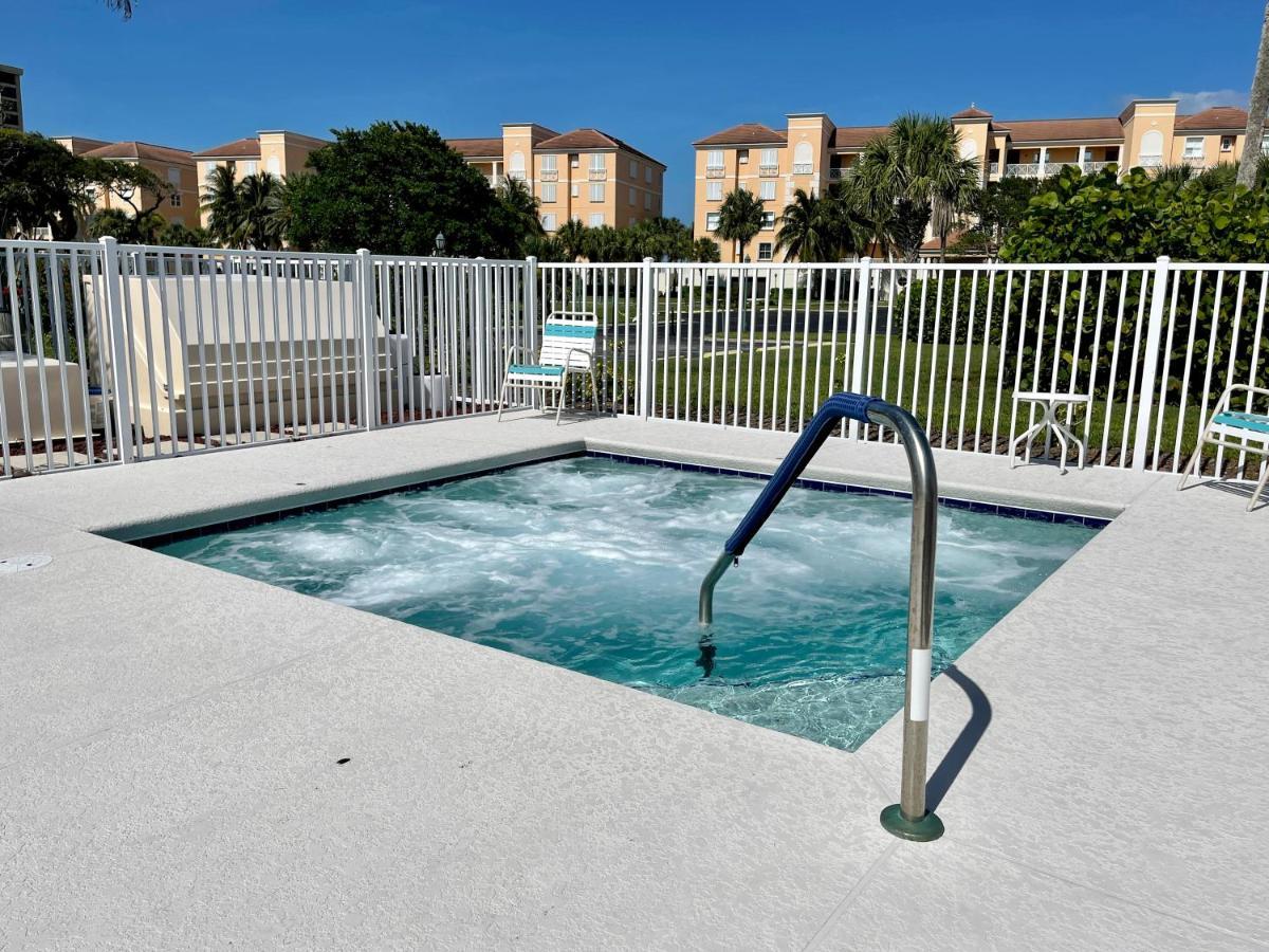 Excellent Beach Front Community, Golf Course, Tennis, Sunny Weather Year Round! Fort Pierce Exterior foto